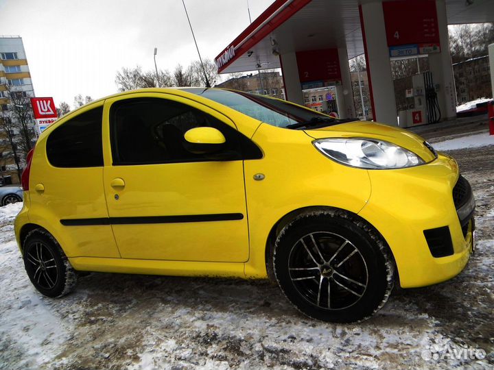 Peugeot 107 1.0 AMT, 2009, 107 000 км