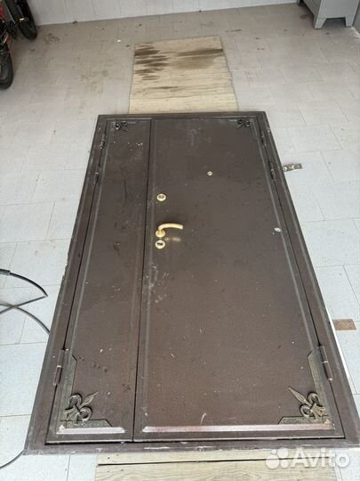 Дверь входная бу