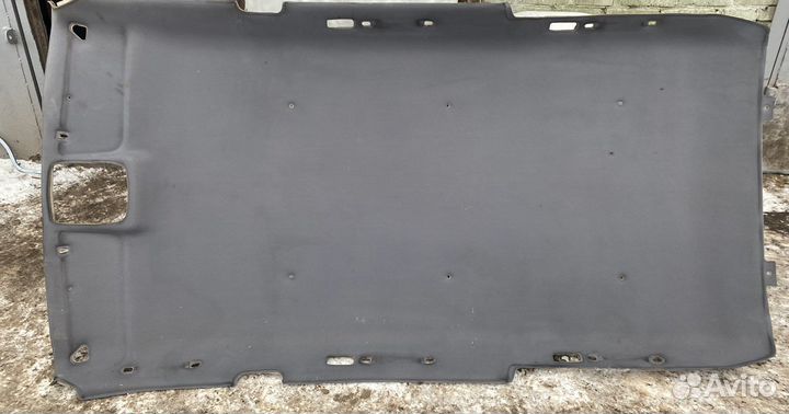 Потолок Hyundai Trajet