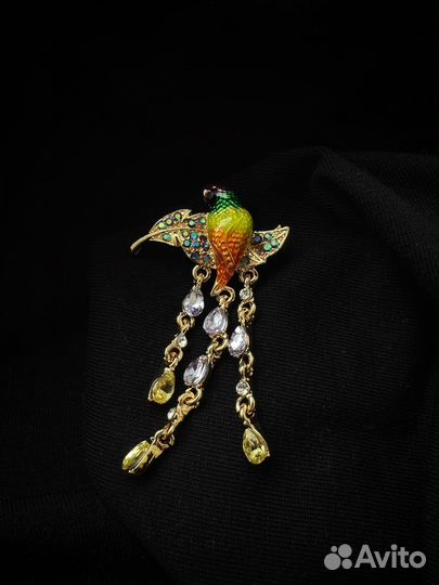 Брошь женская Попугай