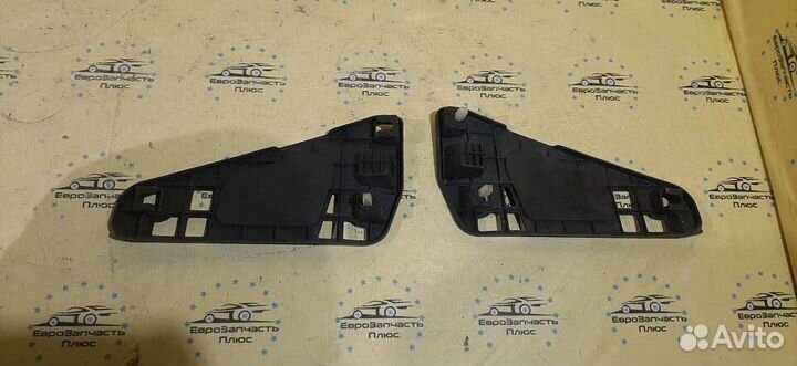 Кронштейн заднего бампера Kia Ceed 1