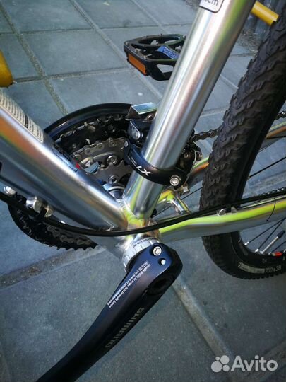 Кроссовый Trek dual sport