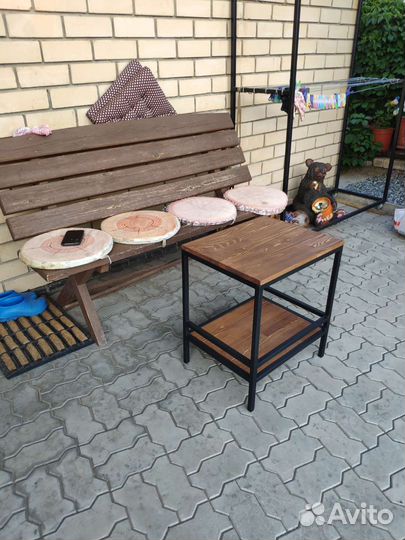 Журнальный столик