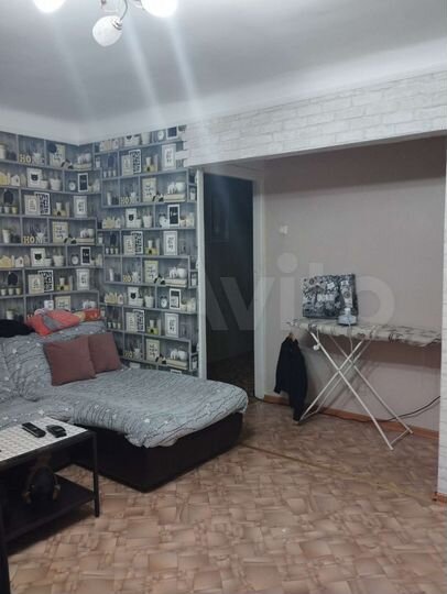 2-к. квартира, 43 м², 4/4 эт.