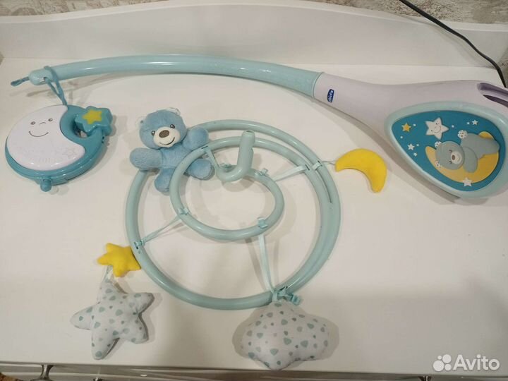Мобиль на кроватку chicco
