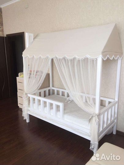 Детская кровать домик N2.1