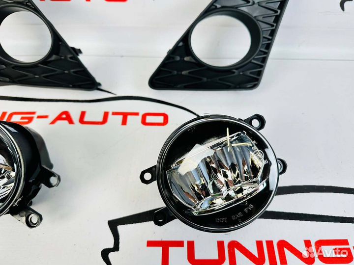 Противотуманные фары Lexus IS 250 350 GS 250 J7627