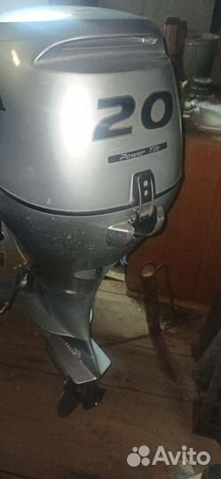 Продам мотор хонда 20