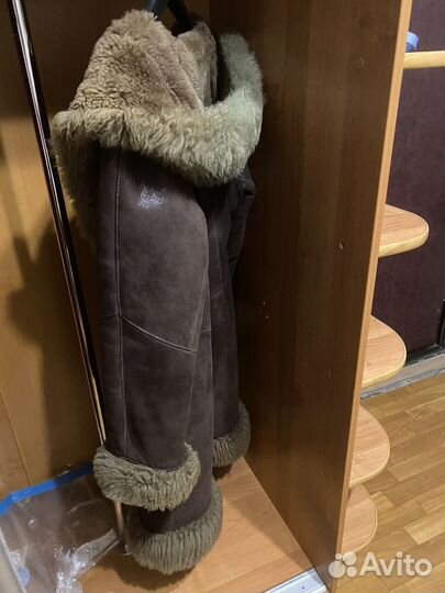 Дубленка натуральная овчина с капюшоном