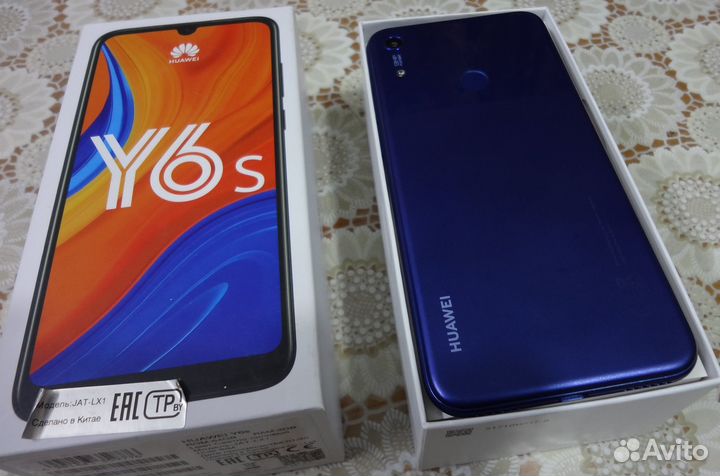HUAWEI Y6s, 3/64 ГБ
