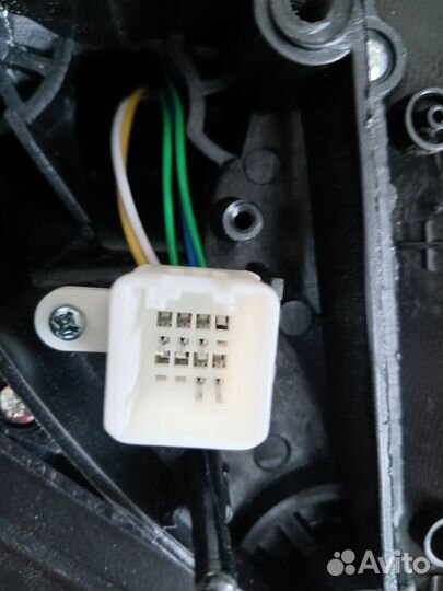 Зеркало левое на хондаи солярис 1,аналог новый