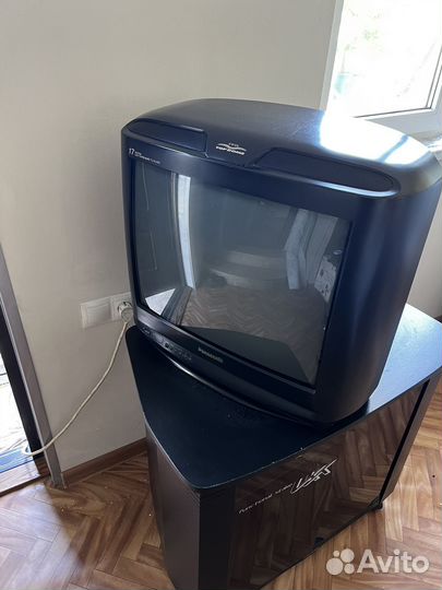 Телевизор panasonic + тумба
