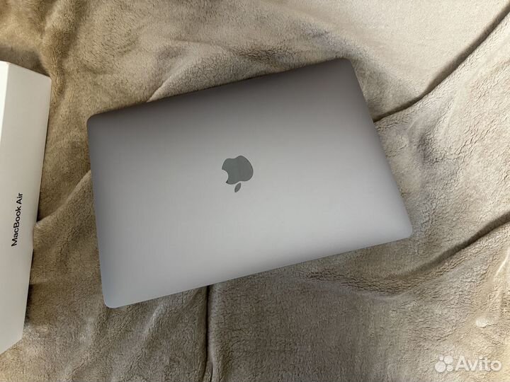 Macbook Air 13 2020 512gb