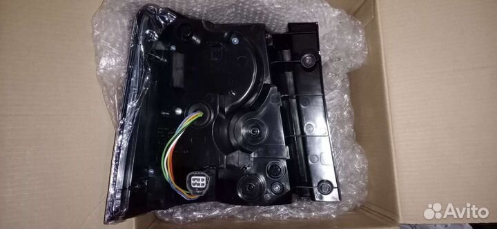 Фонарь диодный задний правый Range Rover Sport