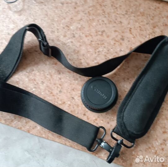 Ремень для камеры и крышка для объектива