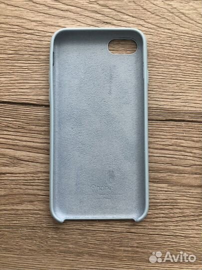 Чехлы на iPhone 7/8/SE2020