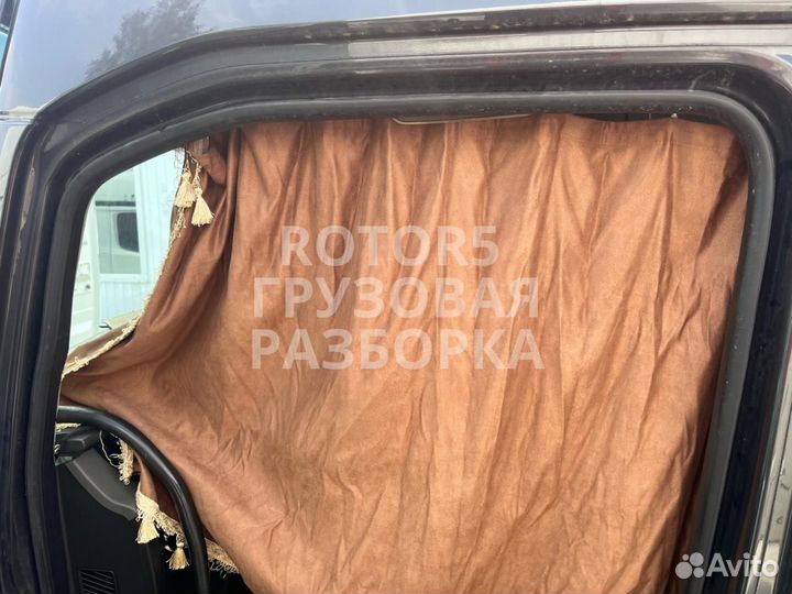 Уплотнитель дверного проема левый Volvo FH 4 2017