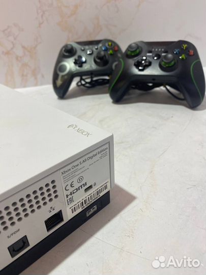 Игровая приставка Xbox one s 1tb