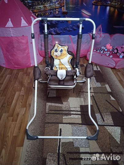 Напольные детские качели