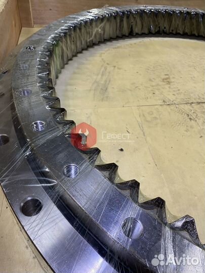 Опорно-поворотный круг Volvo EC360bnlc 14563350