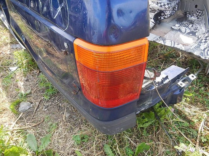 Панель боковая кузова/стойка левая Land Rover Range Rover