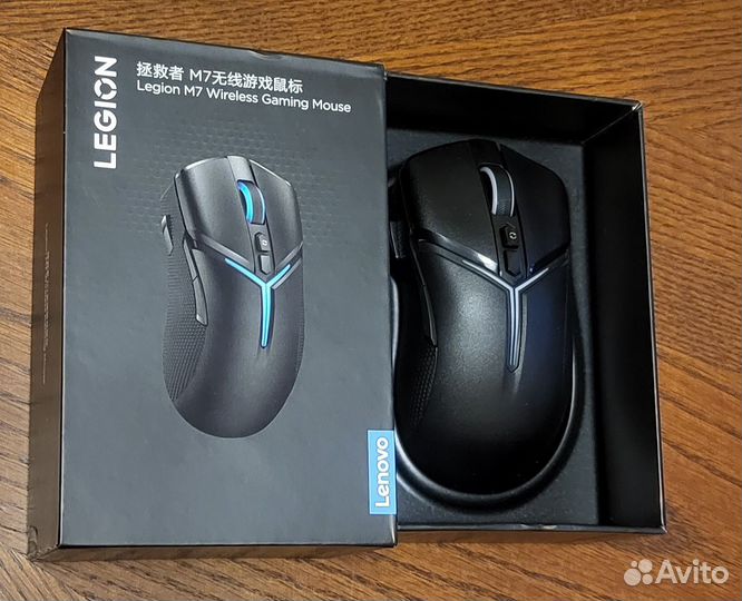 Игровая беспроводная мышь Lenovo Legion M7