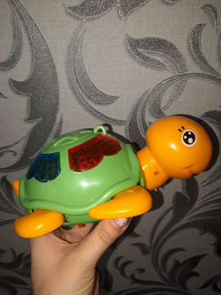 Интерактивная черепаха, свет, звук