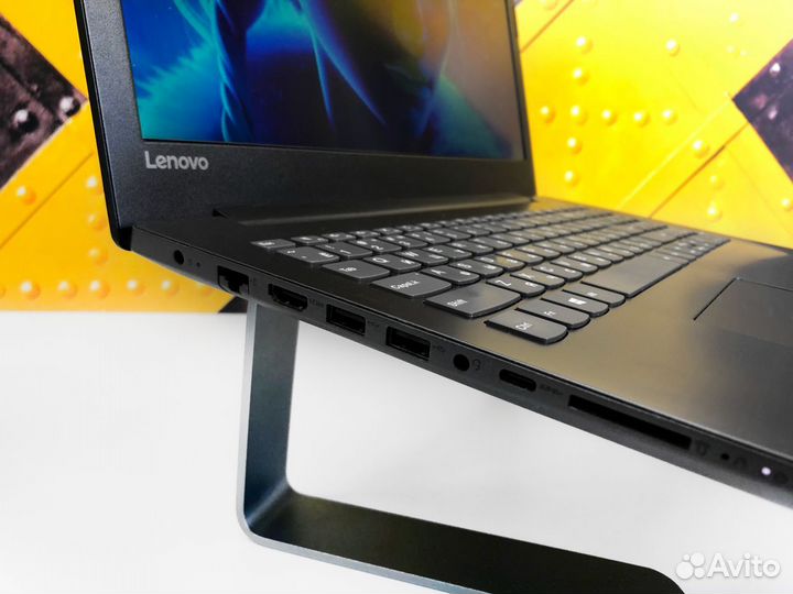 Ноутбук Lenovo Full HD + 8 Gb озу