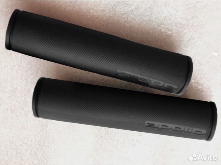 Грипсы / ручки для велосипедов и самокатов