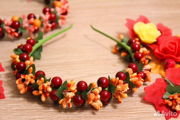 Ободок осенний из ягод, Рябина, Калина, Клубничка