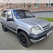 Chevrolet Niva 1.7 MT, 2005, 139 000 км, с пробегом, цена 475 000 руб.