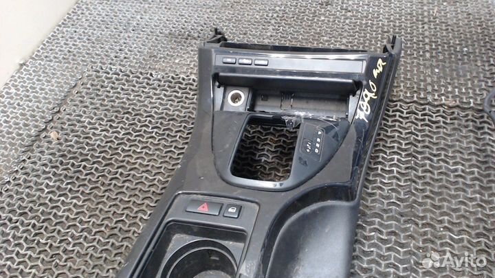 Консоль салона BMW X5 E53, 2004