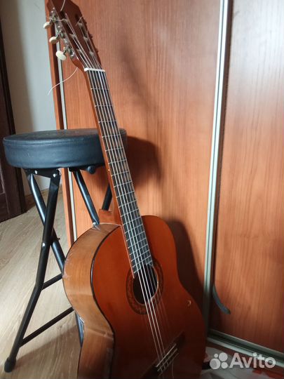 Гитара yamaha c40