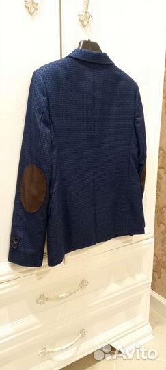 Пиджак на мальчика 140