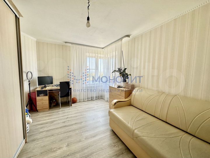 2-к. квартира, 50 м², 6/9 эт.