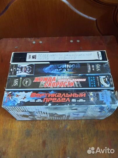 Видеокассеты