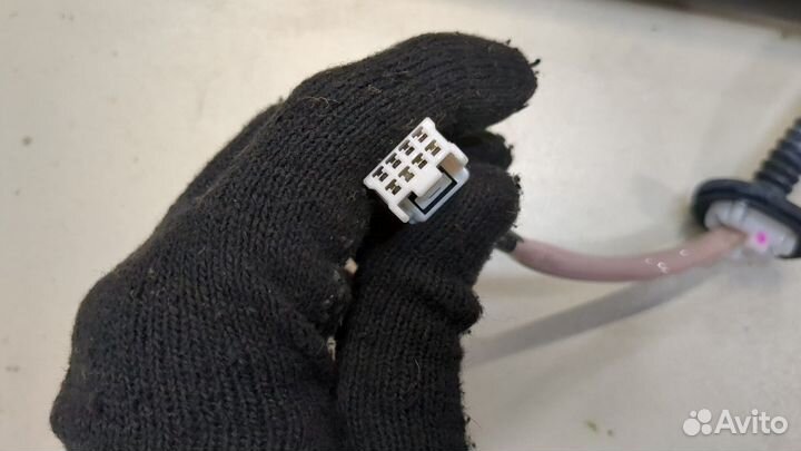 Амортизатор крышки багажника Mazda CX-30, 2020