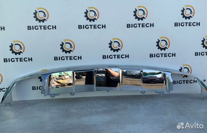 Накладка бампера Mercedes X204 A2048857423