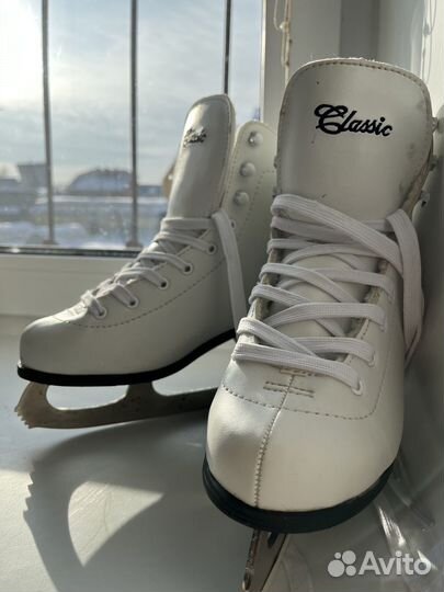 Новые коньки утепленные 34-35 размер