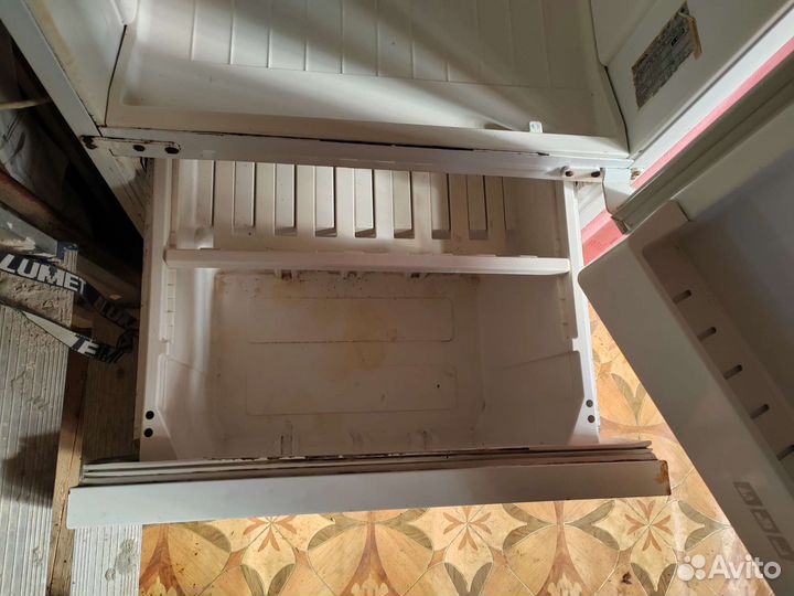 Холодильник Стинол