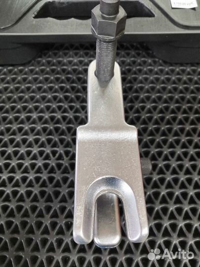Съемник шаровых опор 20 мм