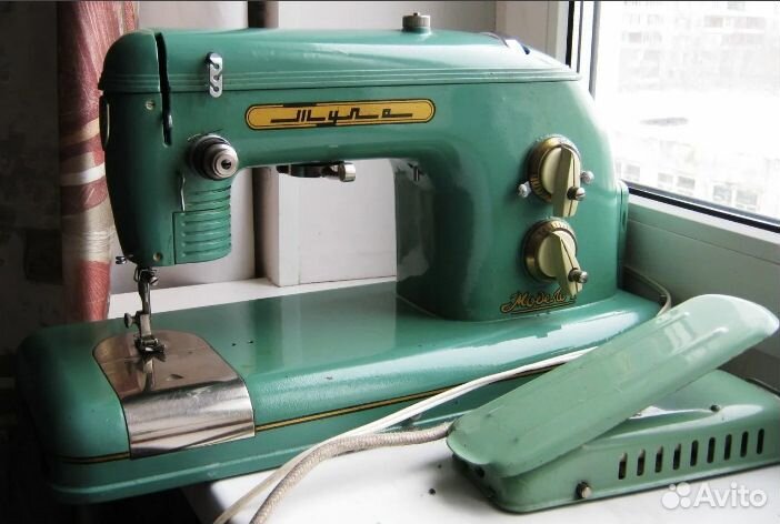 Машинка Швейная