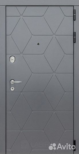 Дверь входная металлическая