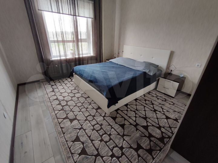 2-к. квартира, 59 м², 2/9 эт.