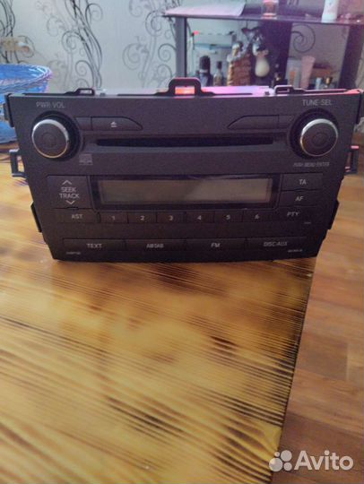 Магнитола Тойота Королла е 150