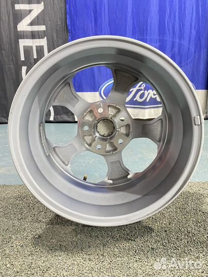 Диск литой Kia Seltos R16