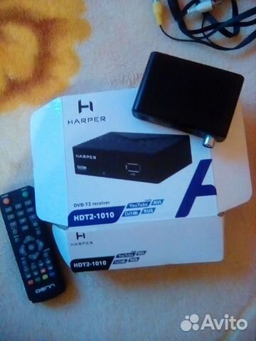 Цифровая тв приставка HDT2-1010 harper