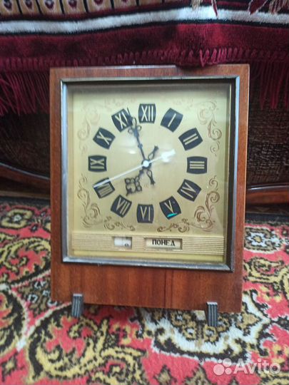 Часы настольные СССР 