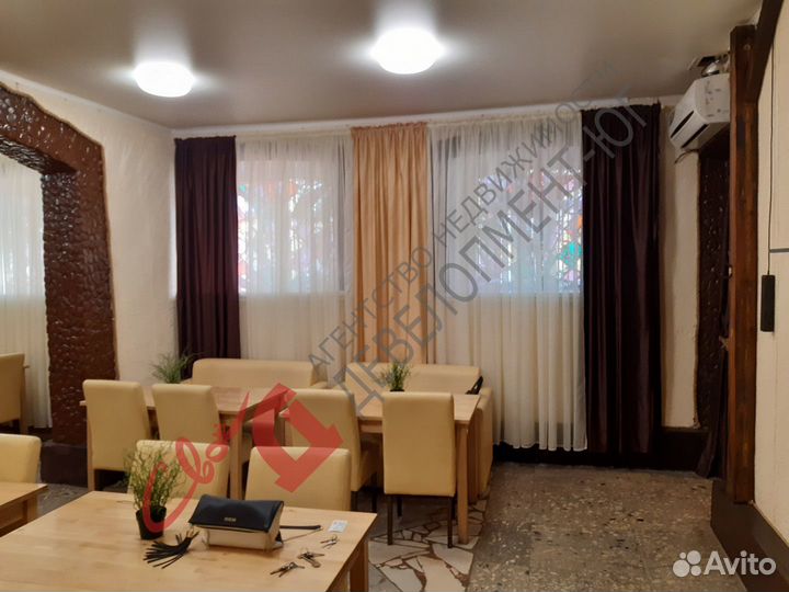 Действующее кафе