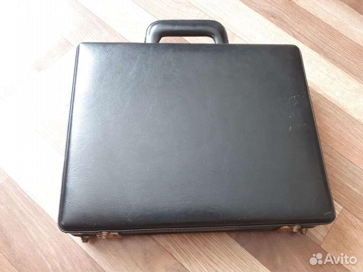 Десятки 1997г. Мод. 2004г Бумажные деньги